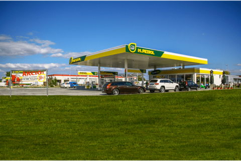 Tisztelt Ügyfelünk!